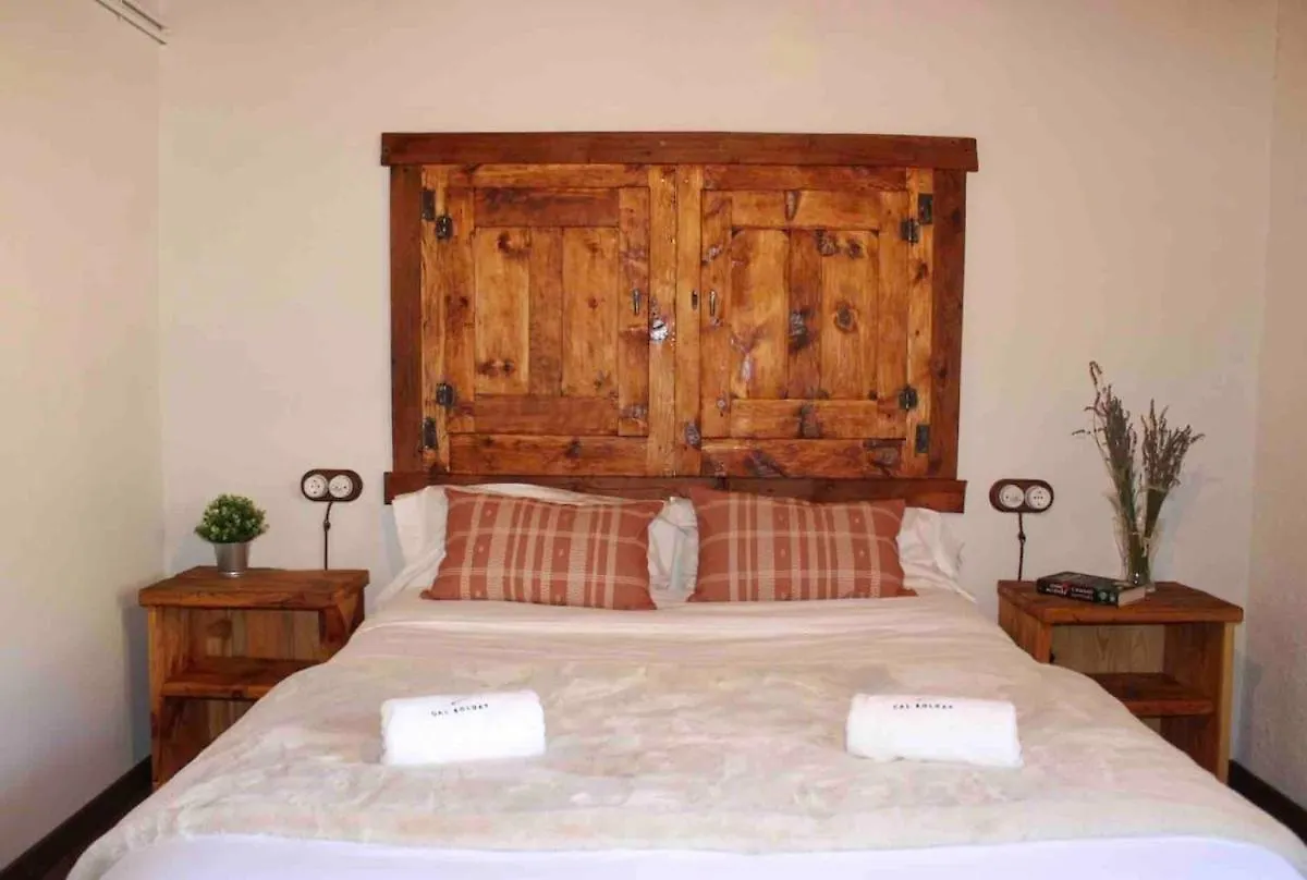 Casa Rural Cal Soldat Os de Civis 0*,  Spain